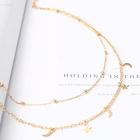 BRAND NEW 18K Gold Plated Moon Star Collarbone Chain Necklace - Picture 2 of 4